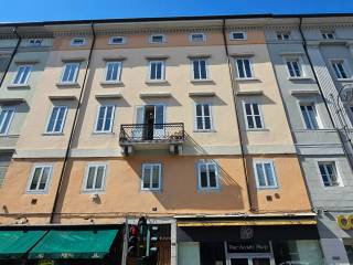 Appartamento in vendita a trieste largo della barriera vecchia, 12