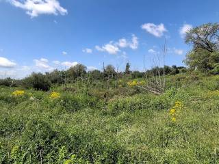 Terreno residenziale in vendita a gravina di catania largo italia