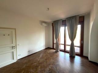 Appartamento in vendita a prato via giotto, 25