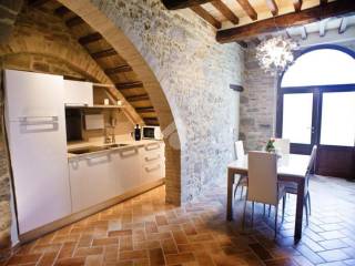 Casa indipendente in vendita a cannara via di piazza