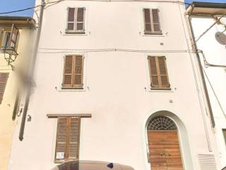 Appartamento in vendita a busseto via ferdinando provesi, 10