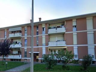 Appartamento in vendita a bassano del grappa via romagna, 13