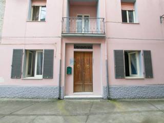 Casa indipendente in vendita a luras via municipio