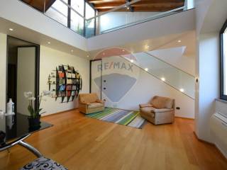 Loft in vendita a busseto via roma, 111