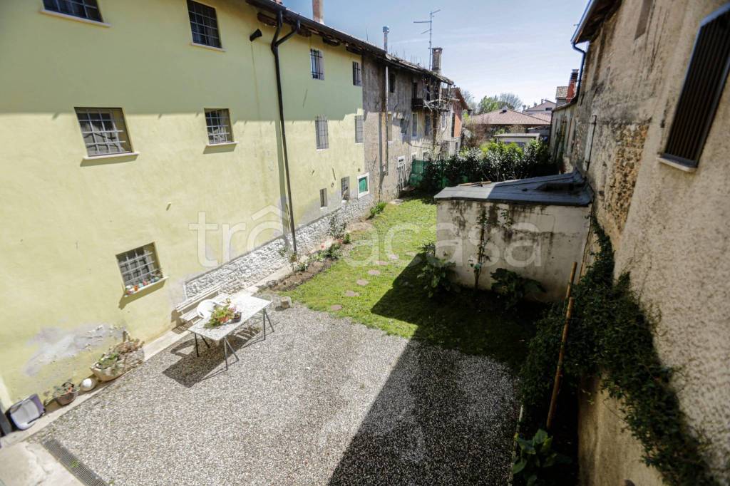 immagine annuncio 11 di 12