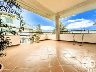 Villa in vendita a sulmona via padre pio da pietrelcina, 15