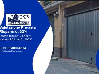Garage in vendita a genova via stuggia