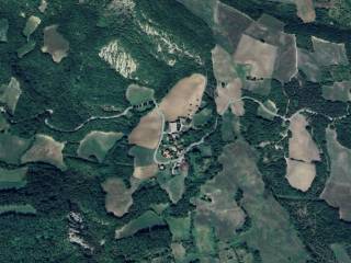 Terreno agricolo all'asta a gropparello località croviano