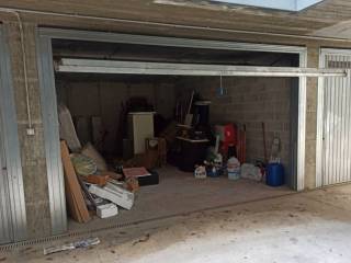 Garage in vendita a mariano comense via s. dionigi, 5