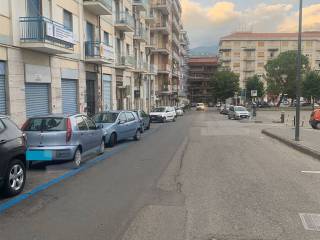 Negozio in affitto a cosenza via silvio sesti