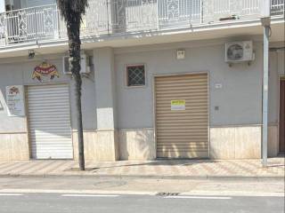 Negozio in in affitto da privato a montecorvino rovella via fratelli rosselli, 86