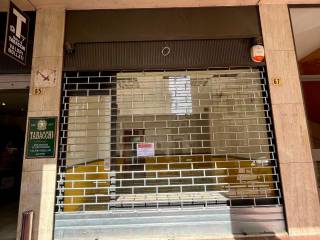 Negozio in affitto a savigliano via sant'andrea