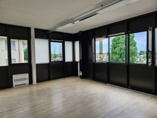 Ufficio in affitto a monselice via cristoforo colombo, 22