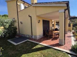 Villa a schiera in vendita a fara in sabina 