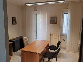 Ufficio in in affitto da privato a bergamo via matris domini, 8