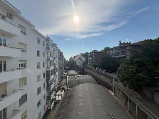 Appartamento in vendita a trieste via catullo, 2