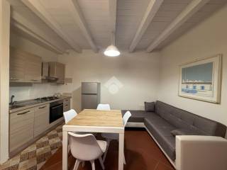 Appartamento in affitto a iseo via sambuco