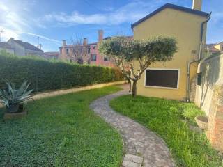 Villa in vendita ad adria via della fossa, 4