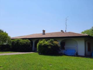 Villa in vendita a fontanafredda via pietro zorutti, 5