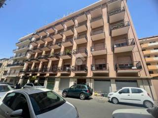 Appartamento in vendita a reggio di calabria via cantaffio, 5