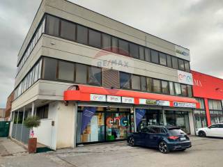 Ufficio in affitto a perugia via giuseppe minottini, 9