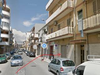 Garage in vendita a barletta via salvatore prascina, 70