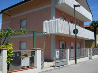 Appartamento in affitto a lignano sabbiadoro via cividale