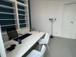 Ufficio in in affitto da privato a napoli corso vittorio emanuele, 128