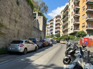 Garage in vendita a genova via luigi arnaldo vassallo