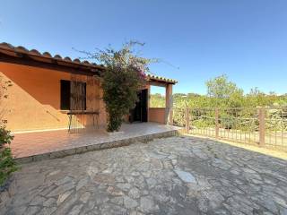 Casa indipendente in vendita a muravera via degli oleandri, snc