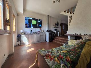 Casa indipendente in vendita a pistoia via di sammommè, 32