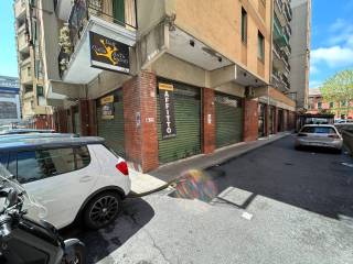 Negozio in affitto a genova 