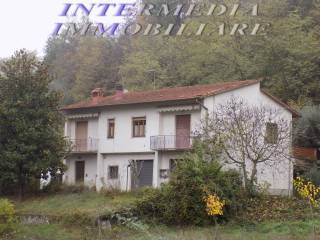 Colonica in vendita a castelfranco piandiscò strada provinciale fiorentina