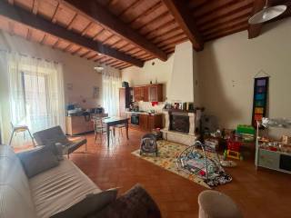 Appartamento in vendita a città della pieve via mecenate