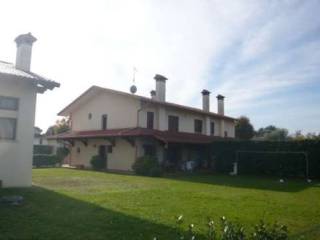 Casa indipendente in vendita a istrana via don francesco longato