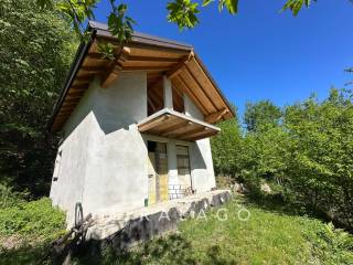 Villa in vendita a bellano strada provinciale della valsassina