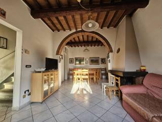 Casa indipendente in vendita a castelfranco di sotto via f.lli cervi