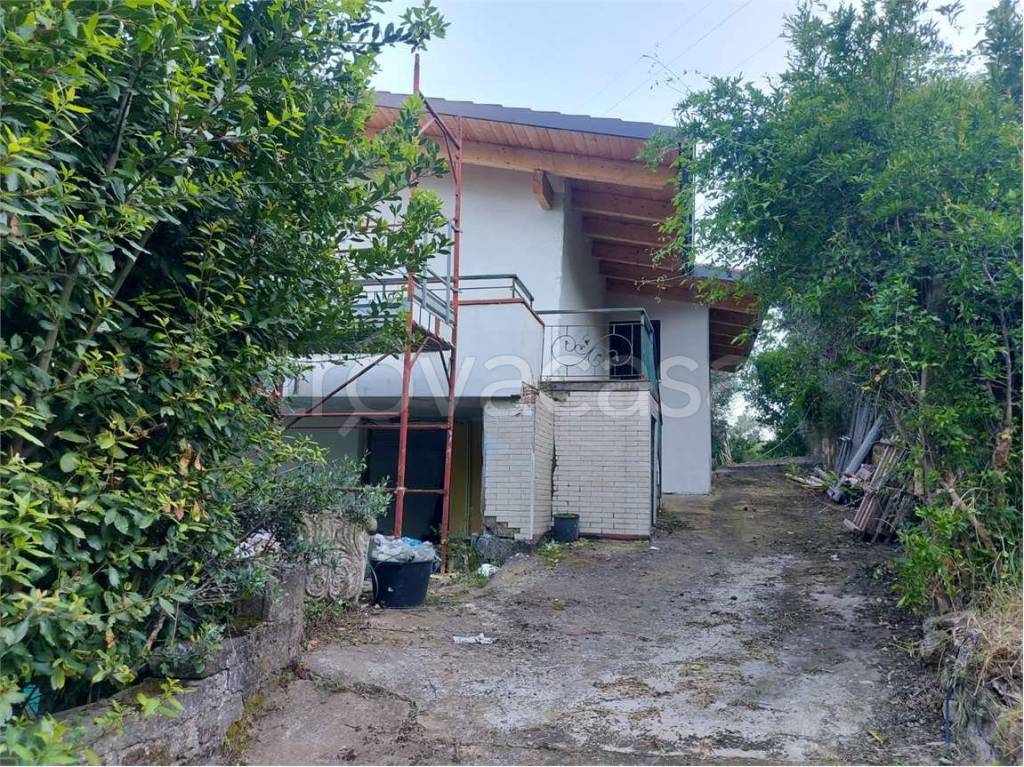 casa indipendente in vendita a Formia