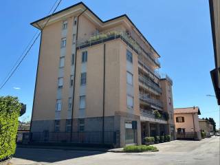 Appartamento in in vendita da privato a cassano magnago via giuseppe garibaldi, 37