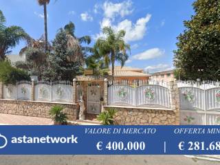 Villa all'asta a latina via sarno, 8