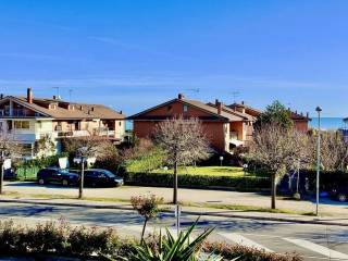 Appartamento in vendita ad altidona via aprutina, 93