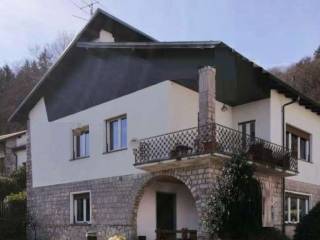 Villa all'asta a stresa 