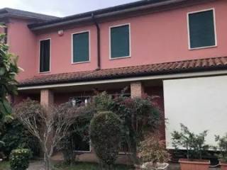 Appartamento all'asta ad anguillara veneta via santa giustina, 17/a