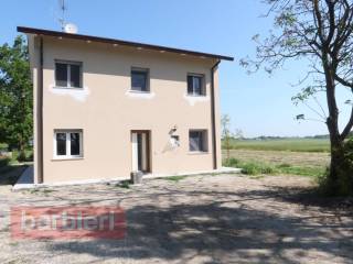 Villa in vendita a ravenna via viazza 66, 68