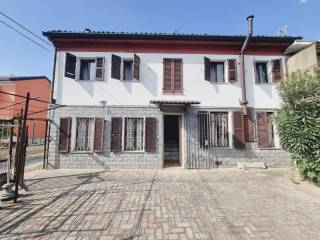 Casa indipendente in vendita ad alessandria 