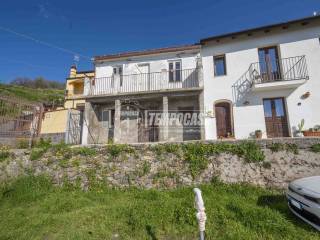 Casa indipendente in vendita a messina via mili marina via nazionale 6/tipoldo