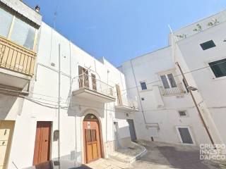Casa indipendente in vendita a ostuni via giovanni battista vico