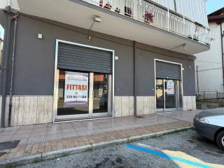 Negozio in affitto a bellizzi via cuomo, 95