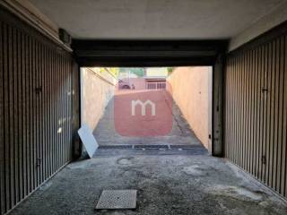 Garage in vendita a marino via eugenio curiel