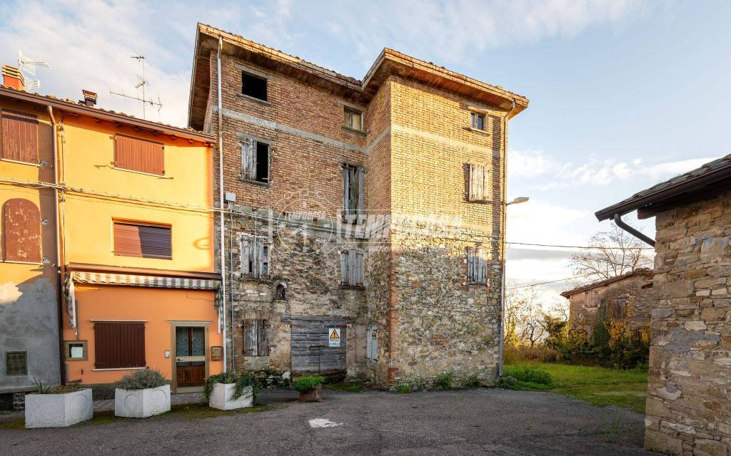 immagine annuncio 2 di 12